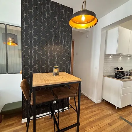 Le Andre Hyper Centre Apartment